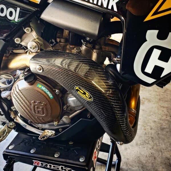 P3 - 201086 - Carbon Fiber Header Heat Shield