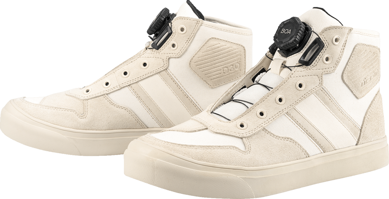 ICON - 34031506 - Dog Days Boots - White - Us 11.5